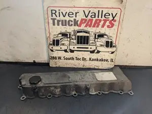Used 1999 Isuzu 4HE1-XS Valve Cover (Stock #220312-8)) Part Image