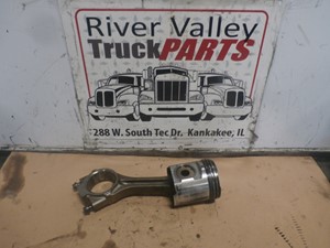 Used 1999 Mack E7-300 Piston & Rod (Stock #P-4774)) Part Image