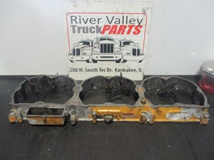 Used 2000 Caterpillar C10 Valve Cover (Stock #SV-8-6)) Part Image