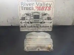 Used 2000 Caterpillar C12 Valve Cover (Stock #220503-12)) Part Image