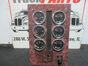 Used 2000 International 9400 Instrument Cluster (Stock #190171-13)) Part Image