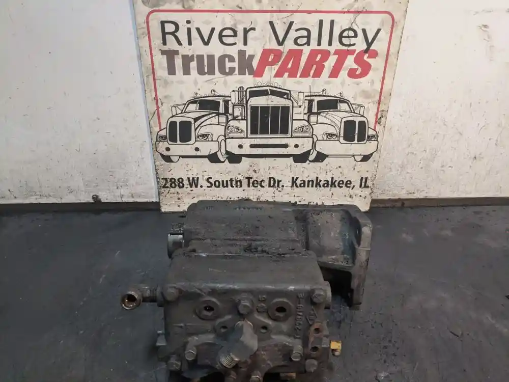 Used 2000 Mack E7 Air Compressor for sale KanKakee Illinois United