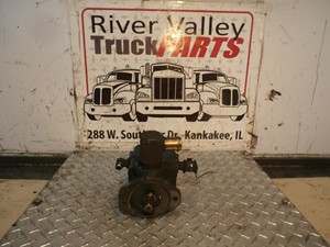 Used 2002 Mack E7 Steering Pump (Stock #180009-20)) Part Image