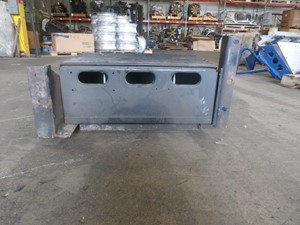 Used 2002 Mack MR688S Battery Box (Stock #P-1977)) Part Image