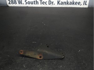 Used 2002 & Up Mercedes mb900 Bracket (Stock #P-8837)) Part Image