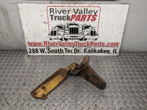New and Used Caterpillar Brackets For Sale | TPI