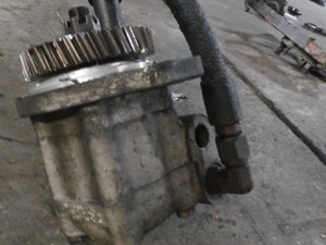 Used 2003 Vacuum Pump (Stock #P-1143)) Part Image