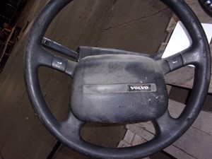 Used 2003 Volvo VNL64T660 Steering Column (Stock #P-3200)) Part Image
