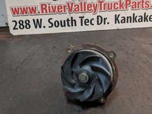 Used 2004 International VT365 Water Pump (Stock #190244-20)) Part Image