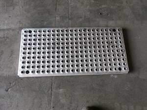 Used 2005 International 9200I Step (Stock #P-239)) Part Image