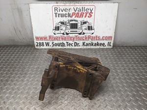 Used 2005 Peterbilt 379 Bracket (Stock #220059-29)) Part Image