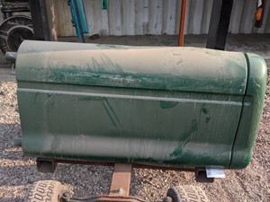 Used 2005 Peterbilt 387 Tank Fairing (Stock #180062-18)) Part Image