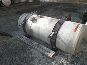 Used 2006 Freightliner COLUMBIA 120 Fuel Tank (Stock #180074-7)) Part Image