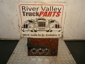 Used 2006 International 9400I Cab Gauge (Stock #190052-9)) Part Image