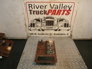 Used 2006 International 9400I Cab Gauge (Stock #190052-6)) Part Image
