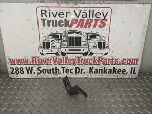 Used 2007 Chevrolet Express Bracket (Stock #200119-56)) Part Image