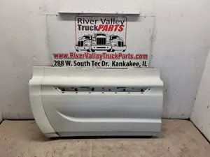 Used 2007 International PROSTAR Tank Fairing Image