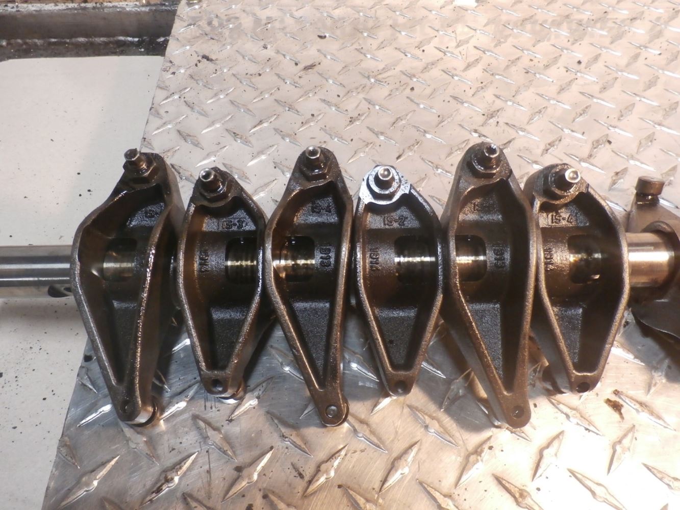 2008 International DT466 (Stock 18002810) Rocker Arms TPI