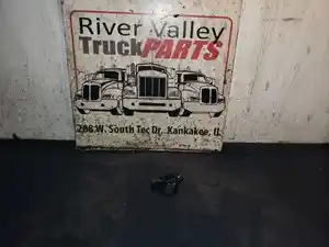 Used 2009 Cummins ISB 6.7 Rocker Arm (Stock #220631-37)) Part Image