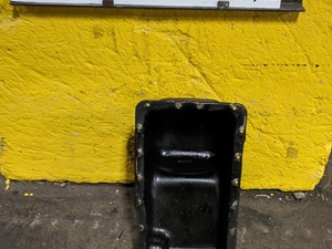 Used 2010 International MAXXFORCE 7 Oil Pan (Stock #190031-8)) Part Image