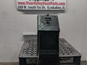 Used 2011 Volvo VNL Tool Box (Stock #200214-17)) Part Image
