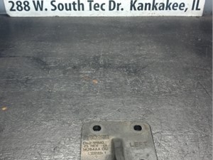 Used 2013 Peterbilt 386 Engine Mount Image