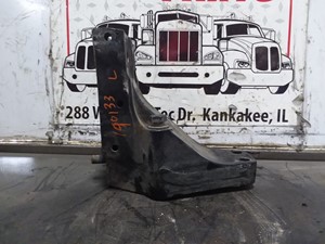 Used 2014 Kenworth T680 Cab Mount (Stock #190133-28)) Part Image