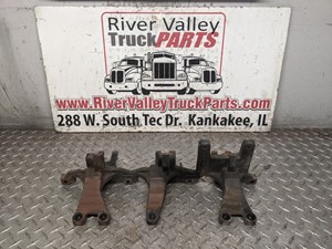 Used 2014 Peterbilt 587 Bracket (Stock #220065-37)) Part Image
