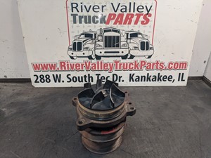 Used 2015 Cummins ISX Water Pump (Stock #200193-32)) Part Image