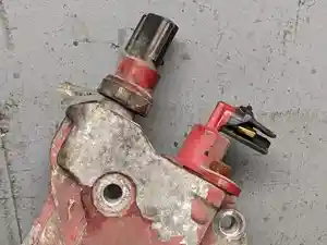 Used 2016 Cummins ISB 260; B6.7 Front Cover (Stock #220612-14)) Part Image