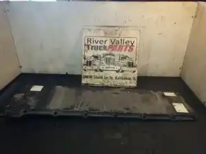 Used Detroit DD15 Valve Cover (Stock #P-14137)) Part Image