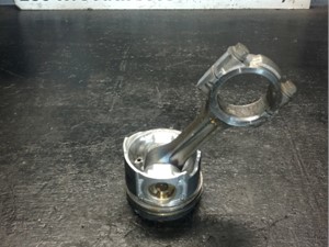 Used Hino J05D-TA Piston & Rod (Stock #P-8691)) Part Image