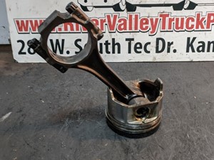 Used International 7.3 L Piston & Rod (Stock #P-7719)) Part Image