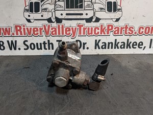 Used International DT466 Steering Pump (Stock #P-7810)) Part Image
