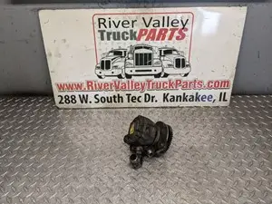 Used Universal International Maxxforce 7 Twin Turbo Steering Pump (Stock #P-11924)) Part Image
