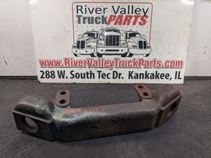 Used International Engine Mount (Stock #P-8086)) Part Image