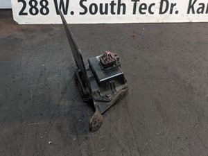 Used International VT365 Engine Misc Part (Stock #P-7612)) Part Image