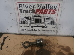 Used International VT365 Piston & Rod (Stock #P-4598)) Part Image