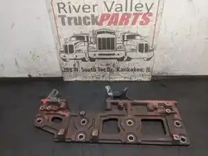 Used Bracket (Stock #P-13118)) Part Image