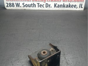 Used Bracket (Stock #P-8887)) Part Image