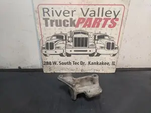 Used Bracket (Stock #P-11778)) Part Image