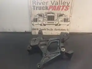 Used Bracket (Stock #P-11532)) Part Image