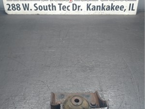 Used Bracket (Stock #P-8886)) Part Image