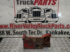 Used Bracket (Stock #P-9262)) Part Image