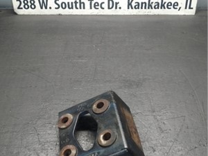 Used Engine Mount (Stock #P-8868)) Part Image