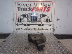 Used Engine Mount (Stock #P-4933)) Part Image