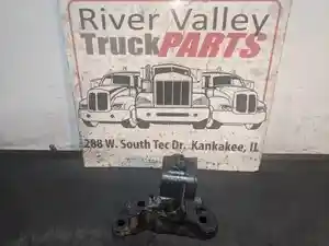 Used Engine Mount (Stock #P-12239)) Part Image