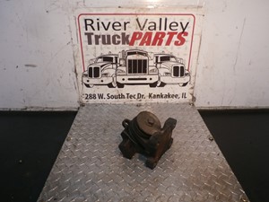 Used Engine Mount (Stock #P-5210)) Part Image