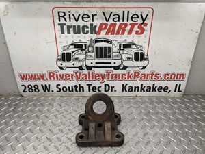 Used Engine Mount (Stock #P-9487)) Part Image