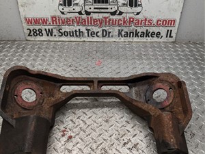 Used Engine Mount (Stock #P-9887)) Part Image